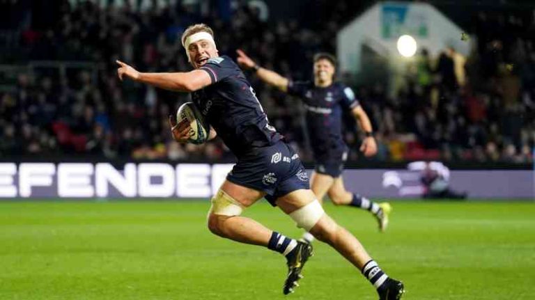 Bristol aplasta a Northampton para poner fin a la racha de diez victorias consecutivas del líder.